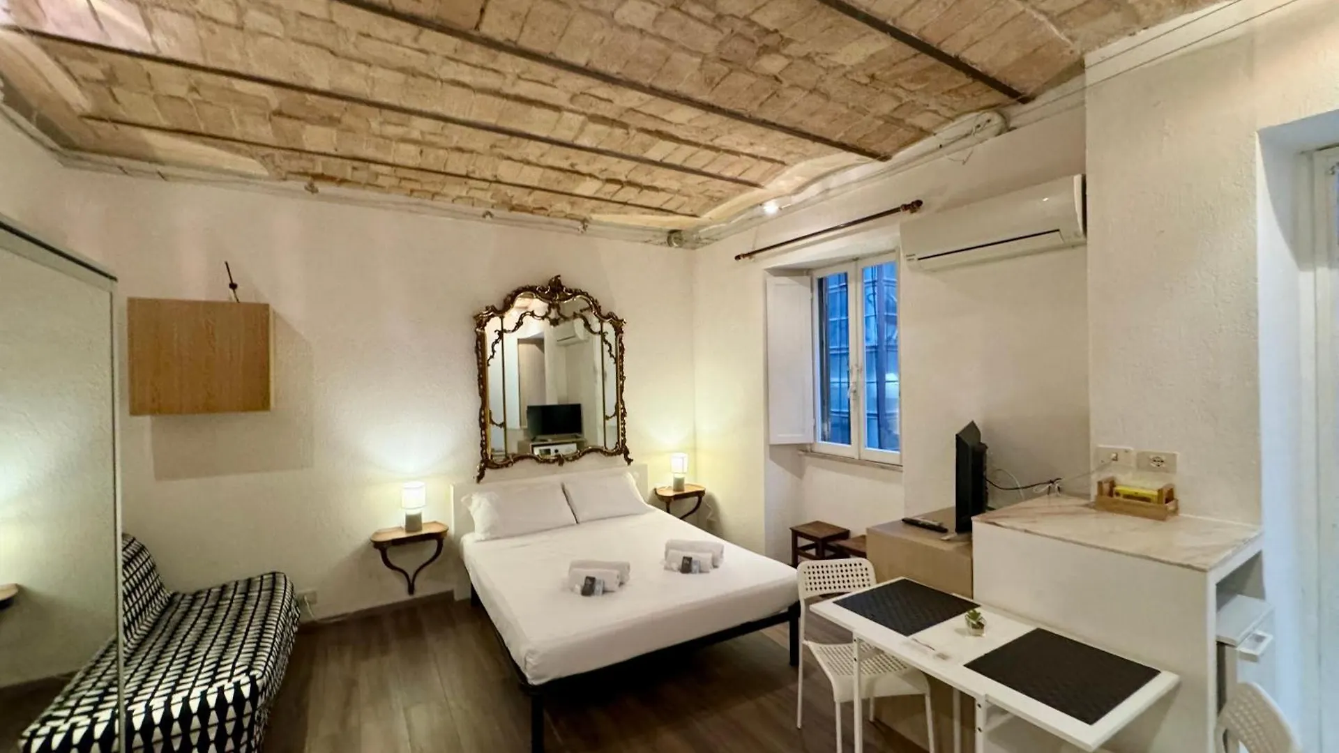 Studio16 Rome